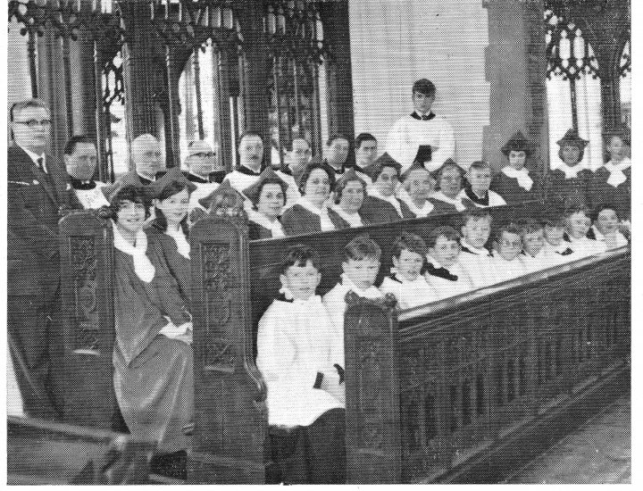 Pilton Church Choir in 1986