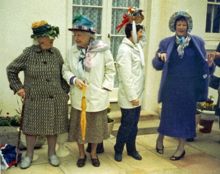 Egg Pacing Day Easter Bonnet Competition at Pilton House