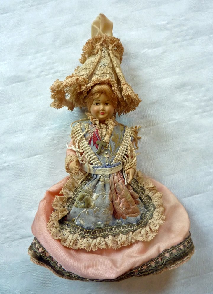 Travel Doll found in 108 Pilton Street