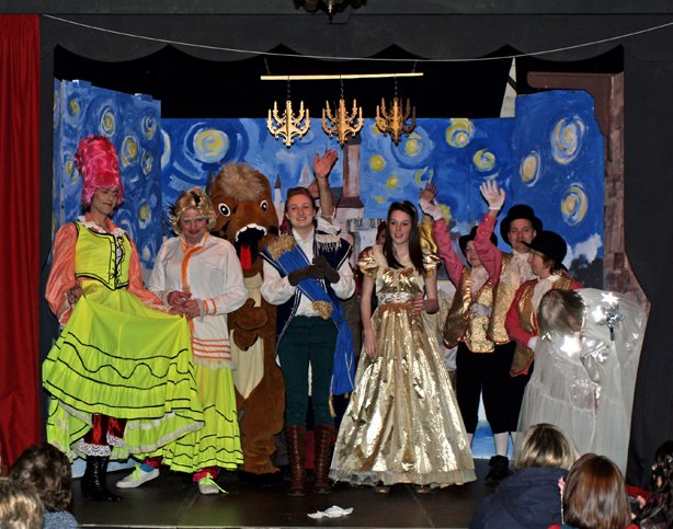 Pilton Panto 2013 'Cinderella' at the Green Man