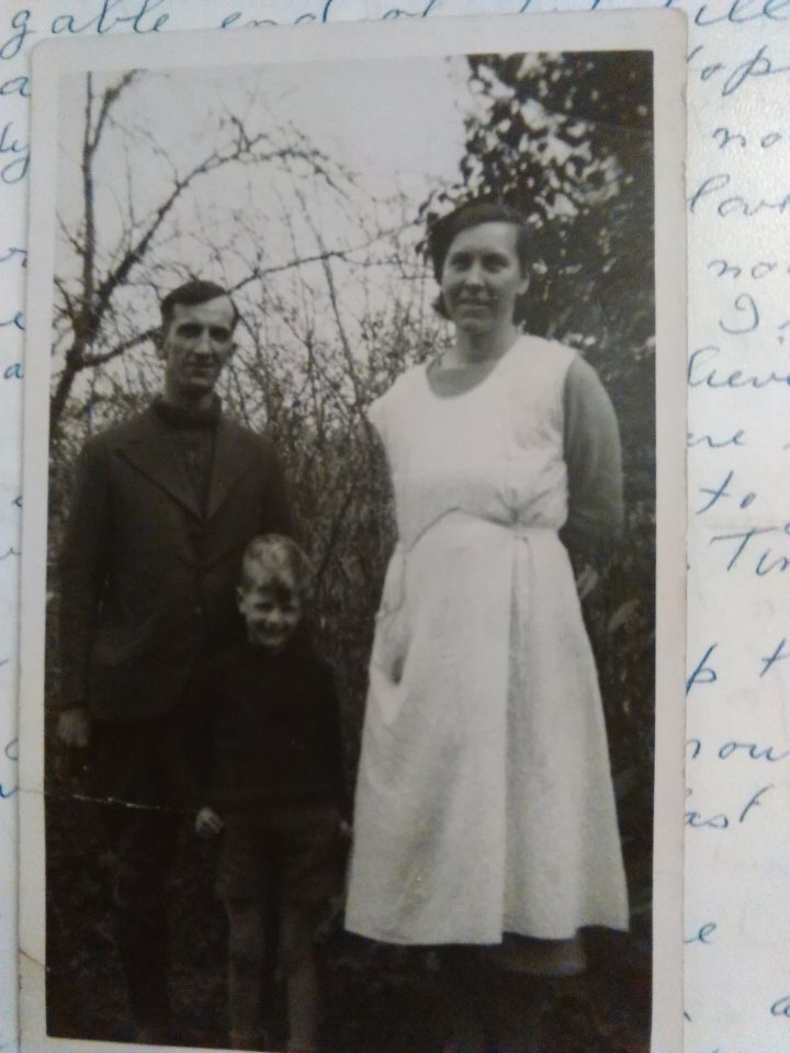 An Evacuee Comes To Bradiford, 1940
