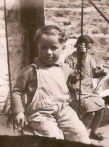 Peter Bray in Carlyle Avenue in about 1945